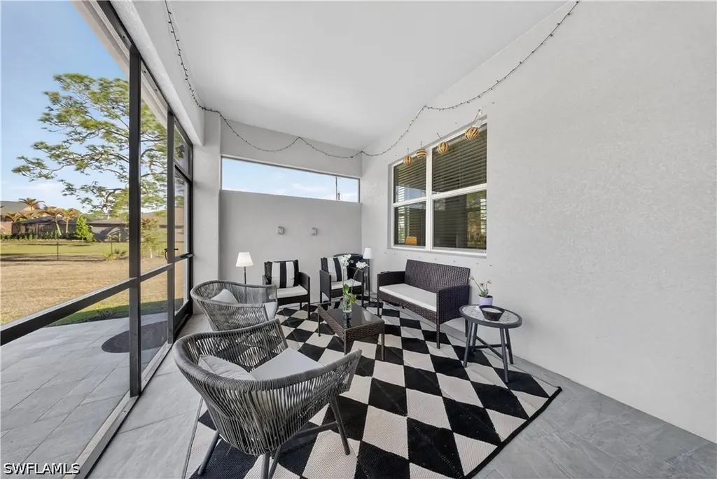 3787 Everglades Boulevard N Naples FL 34120