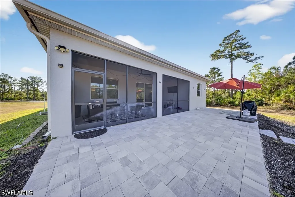 3787 Everglades Boulevard N Naples FL 34120