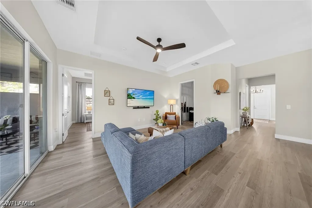 3787 Everglades Boulevard N Naples FL 34120