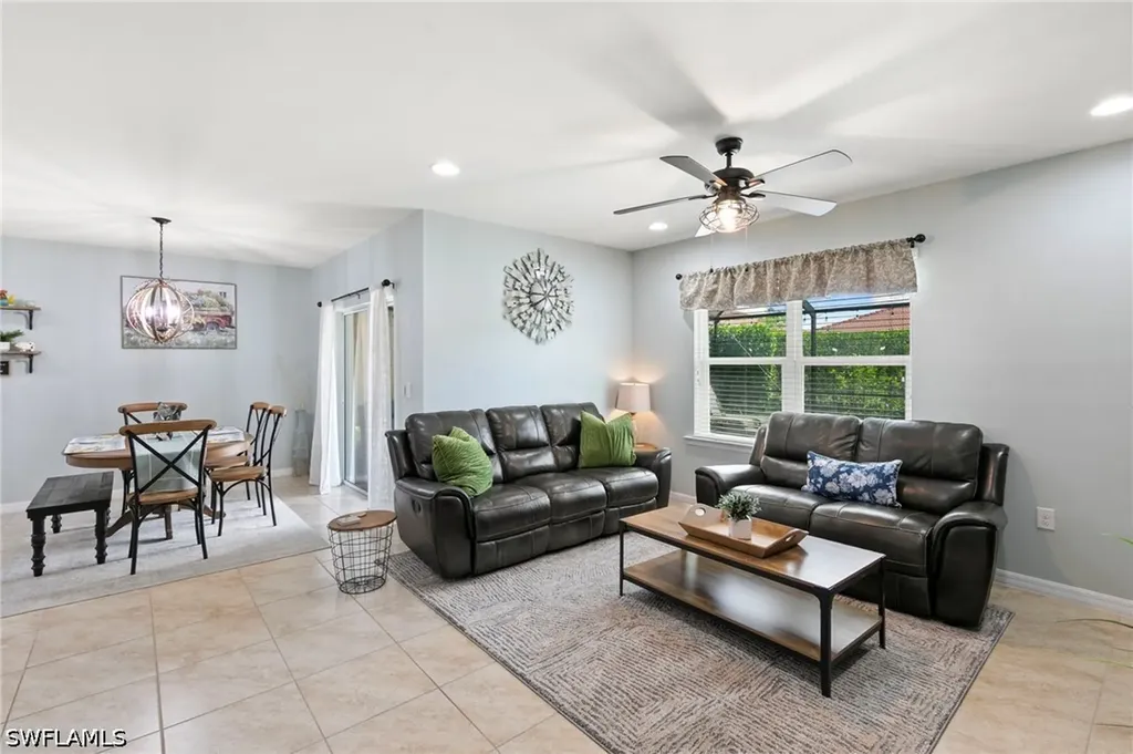 3215 Birchin Lane Fort Myers FL 33916