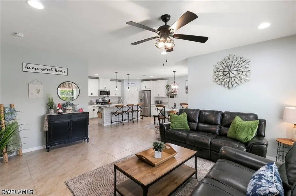 3215 Birchin Lane Fort Myers FL 33916