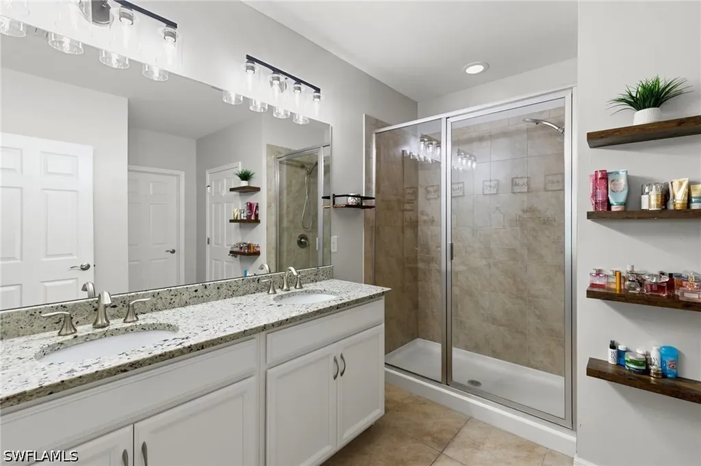 3215 Birchin Lane Fort Myers FL 33916