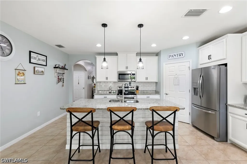 3215 Birchin Lane Fort Myers FL 33916