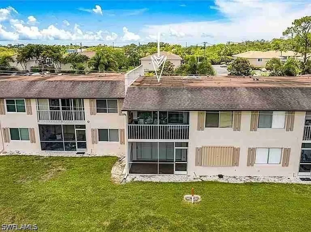 149 Palm Drive Naples FL 34112