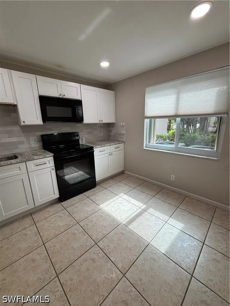 149 Palm Drive Naples FL 34112