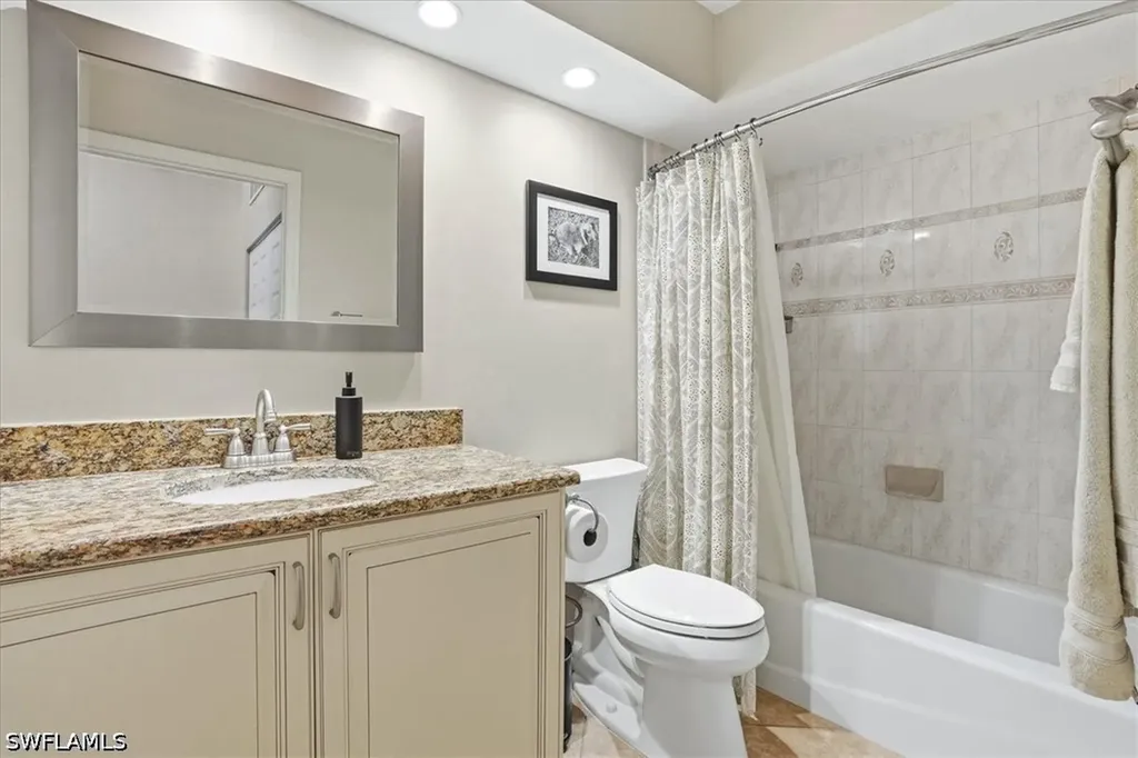 6829 Satinleaf Road S Naples FL 34109