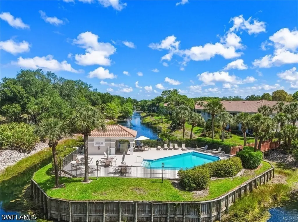 6829 Satinleaf Road S Naples FL 34109