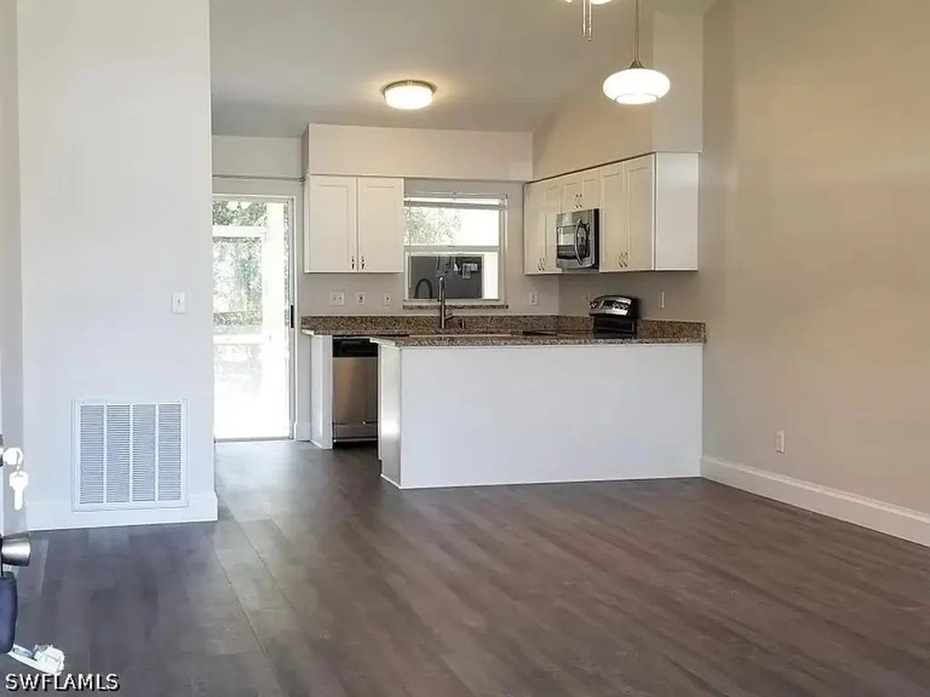 8208 Matanzas Road Fort Myers FL 33967