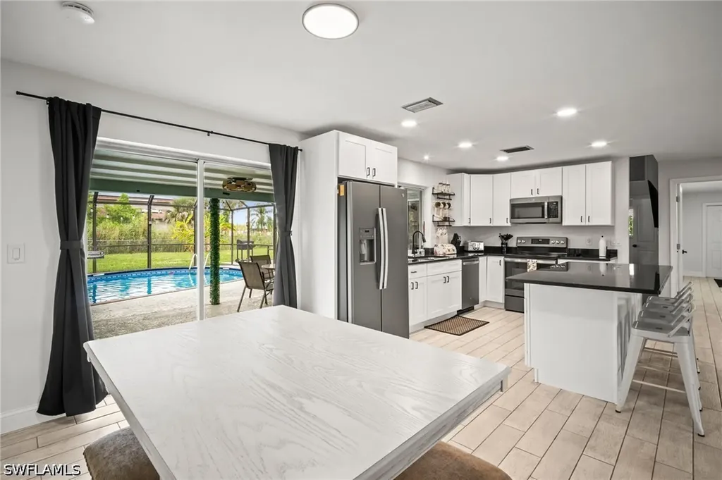 2001 Bahama Avenue Fort Myers FL 33905