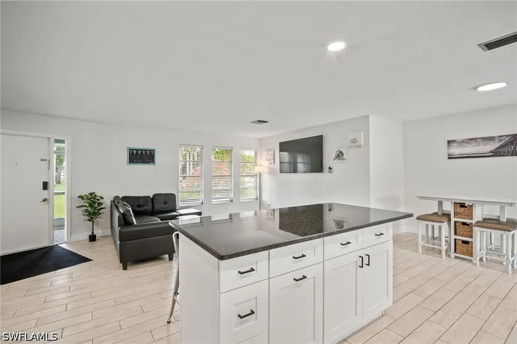 2001 Bahama Avenue Fort Myers FL 33905