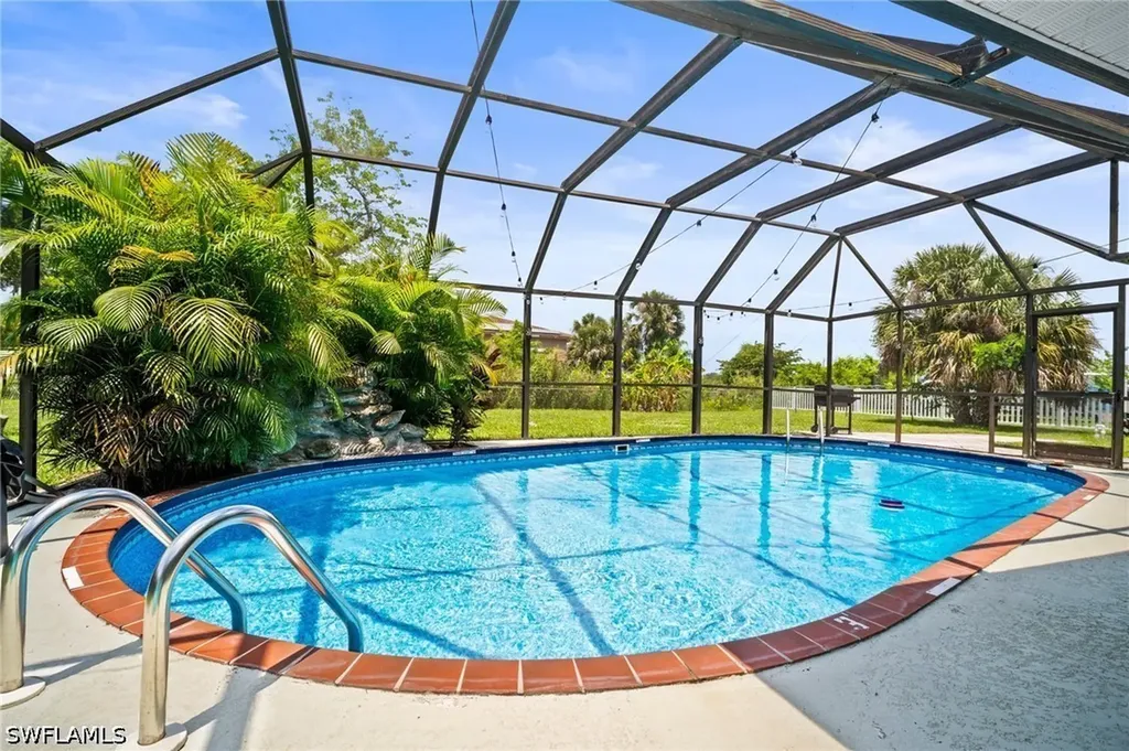 2001 Bahama Avenue Fort Myers FL 33905