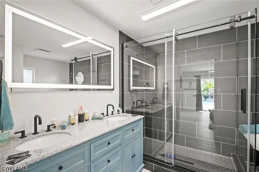 2001 Bahama Avenue Fort Myers FL 33905