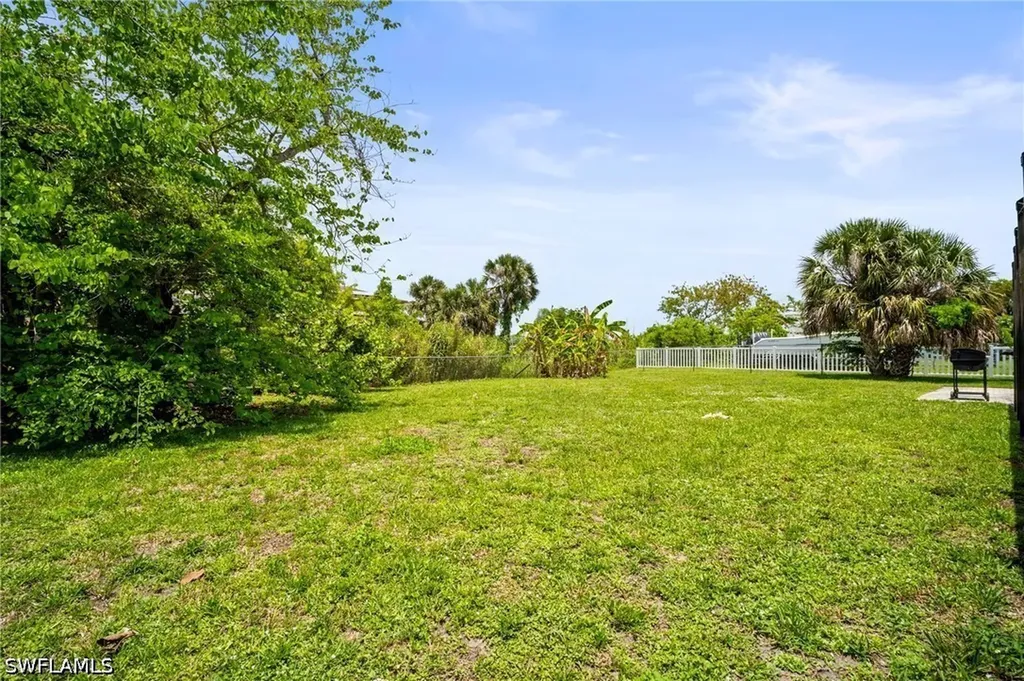 2001 Bahama Avenue Fort Myers FL 33905