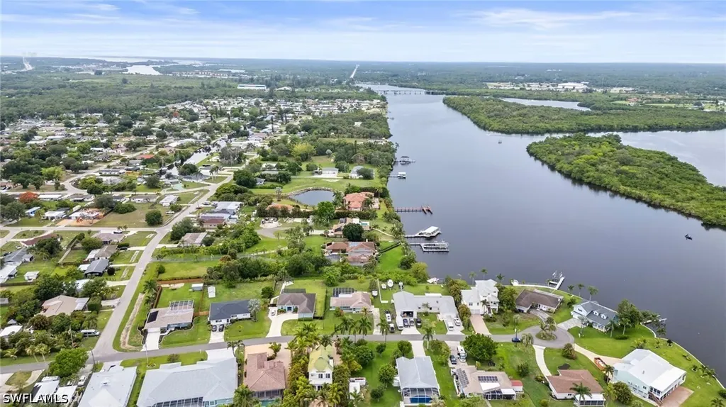 2001 Bahama Avenue Fort Myers FL 33905