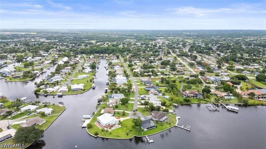 2001 Bahama Avenue Fort Myers FL 33905