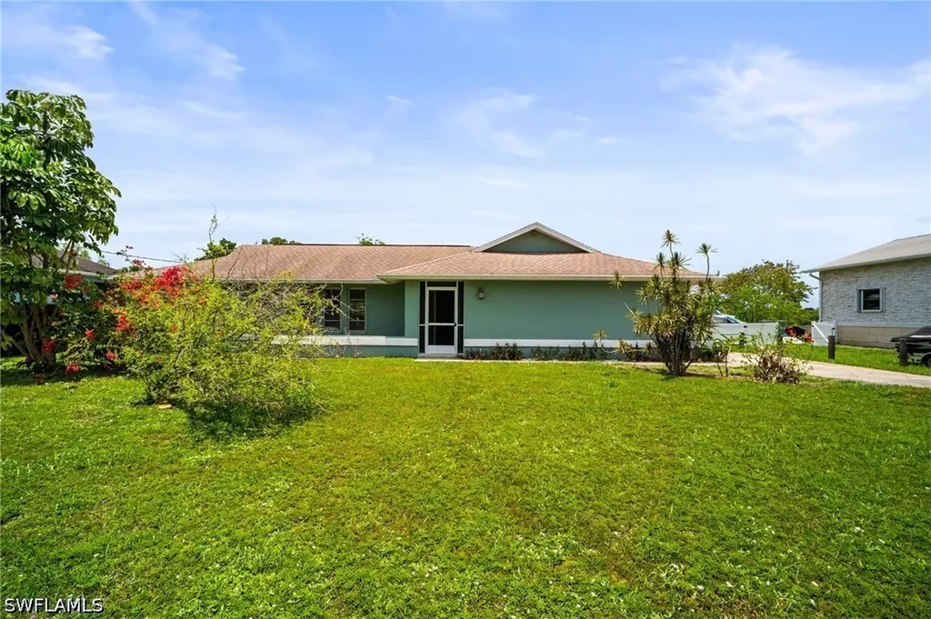 2001 Bahama Avenue Fort Myers FL 33905
