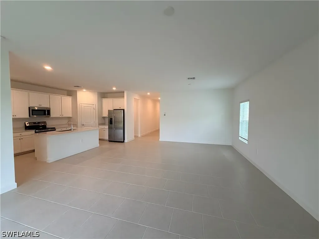 3917 Passion Vine Drive Alva FL 33920