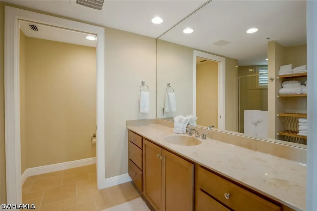 275 Indies Way Naples FL 34110