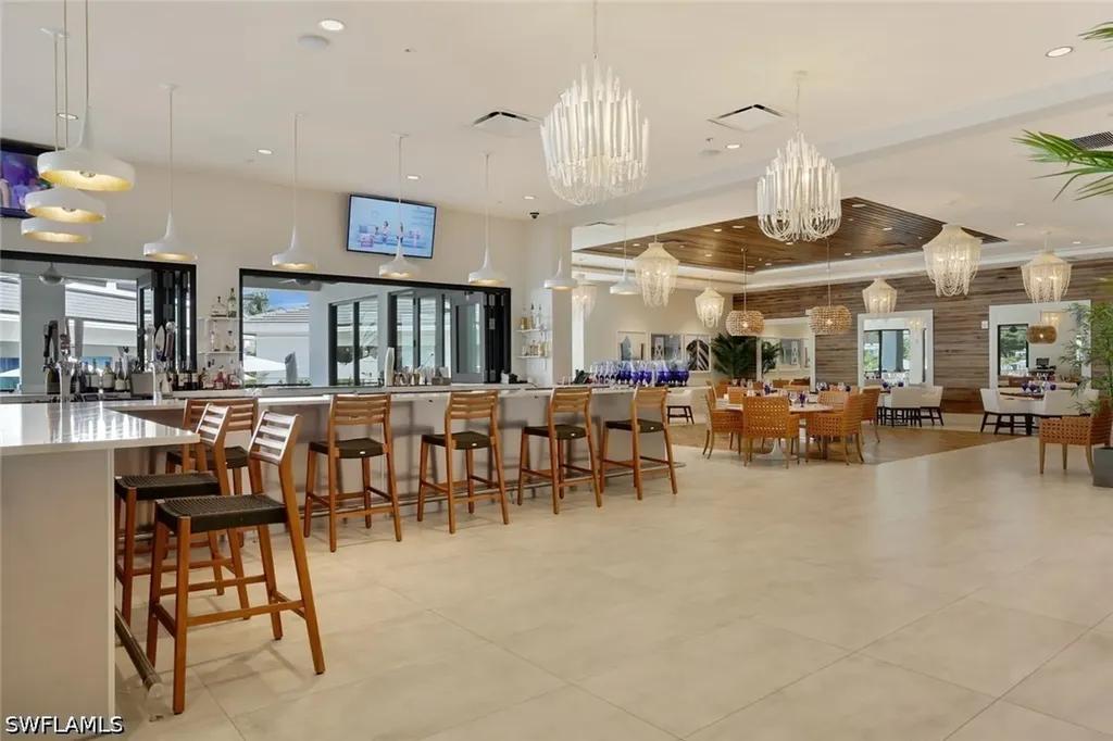 275 Indies Way Naples FL 34110