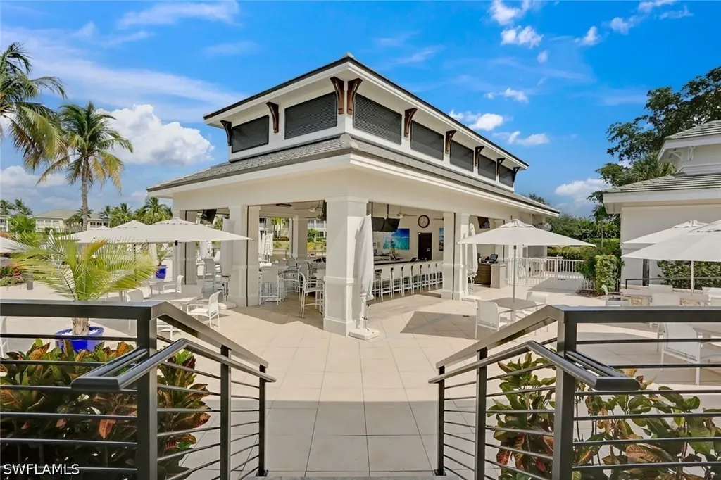 275 Indies Way Naples FL 34110