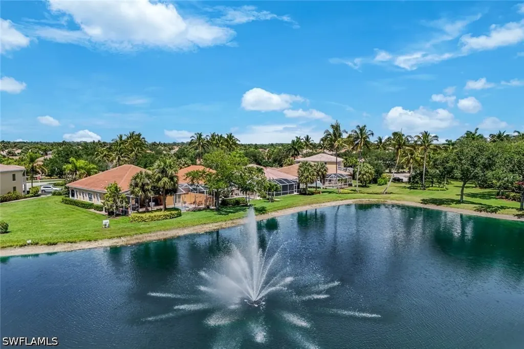 7221 Bellini Way Naples FL 34114