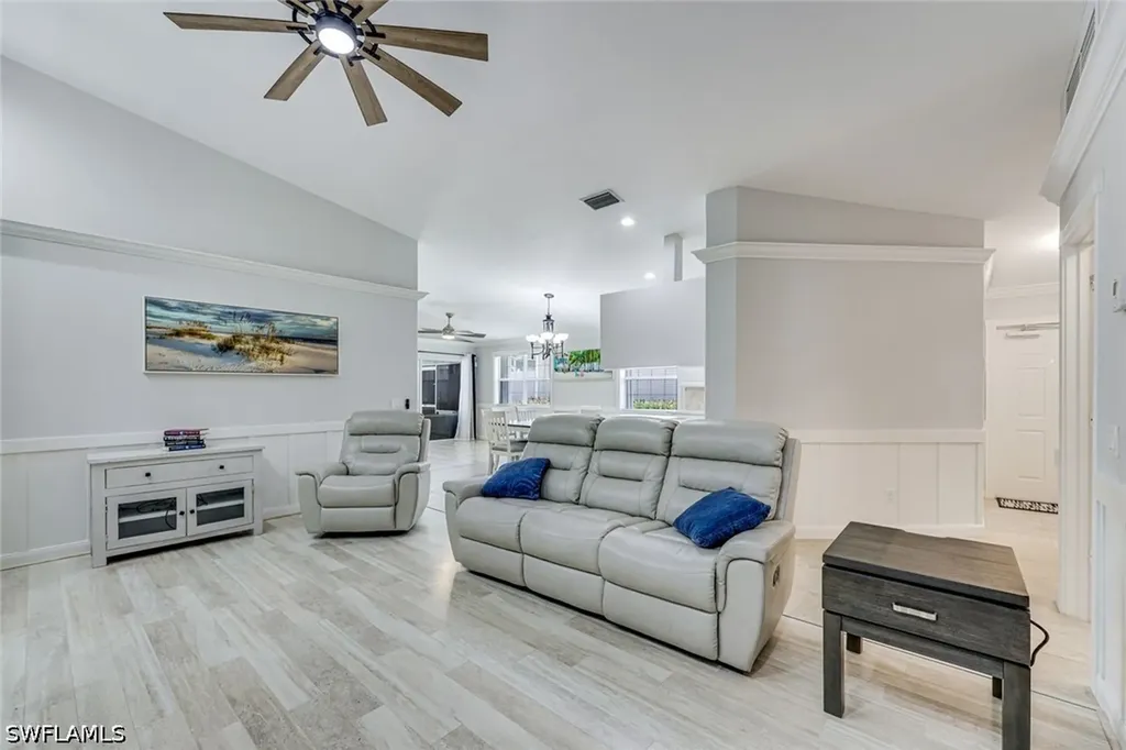 7221 Bellini Way Naples FL 34114