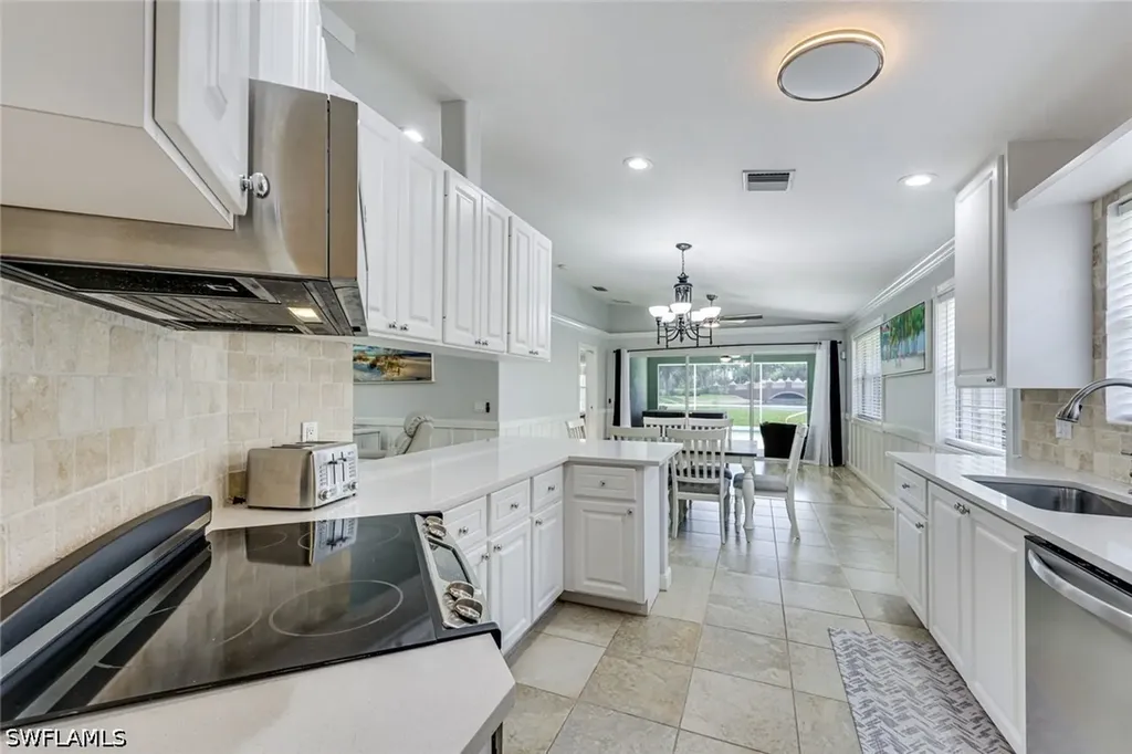 7221 Bellini Way Naples FL 34114