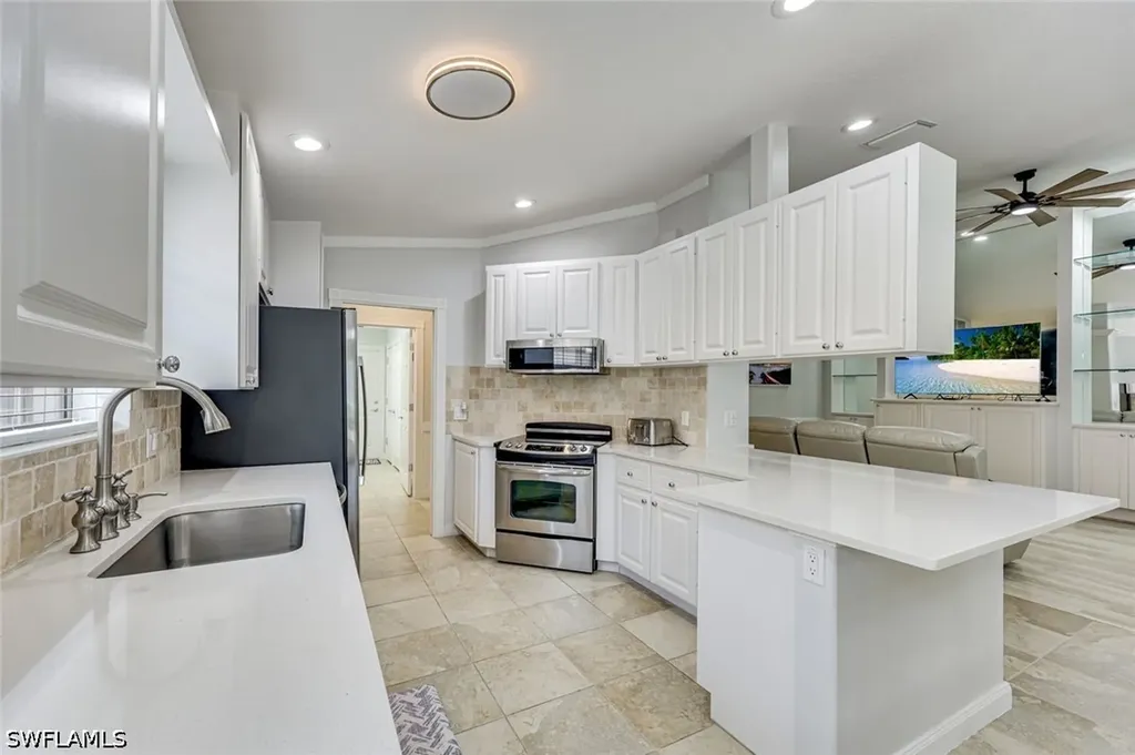 7221 Bellini Way Naples FL 34114