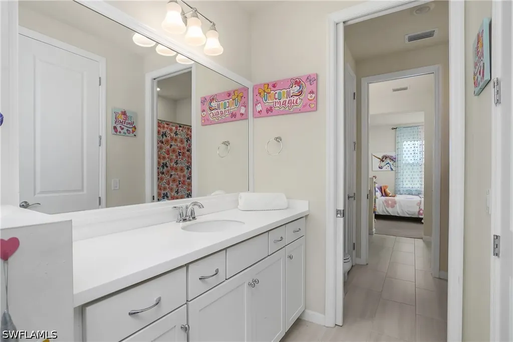 17628 Kinzie Lane Estero FL 33928