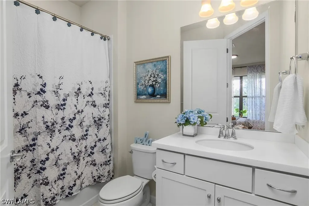 17628 Kinzie Lane Estero FL 33928