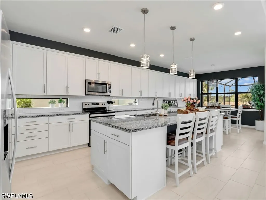 17628 Kinzie Lane Estero FL 33928