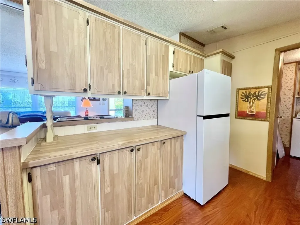 573 Cape Florida Lane Naples FL 34104