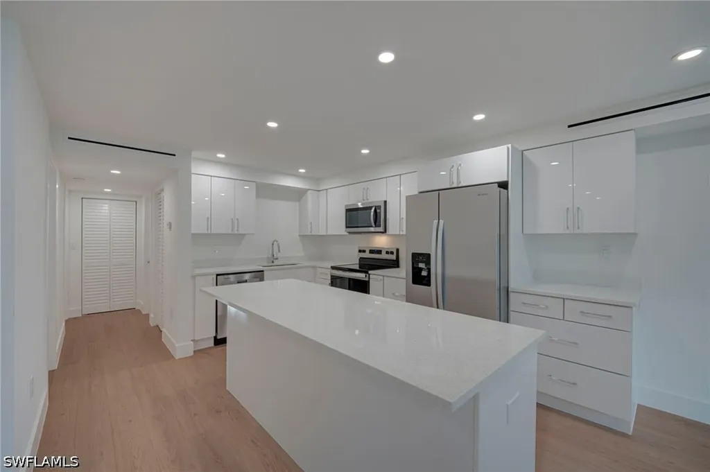 1379 Chesapeake Avenue Naples FL 34102