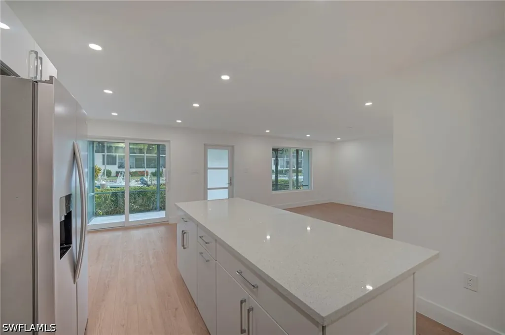 1379 Chesapeake Avenue Naples FL 34102