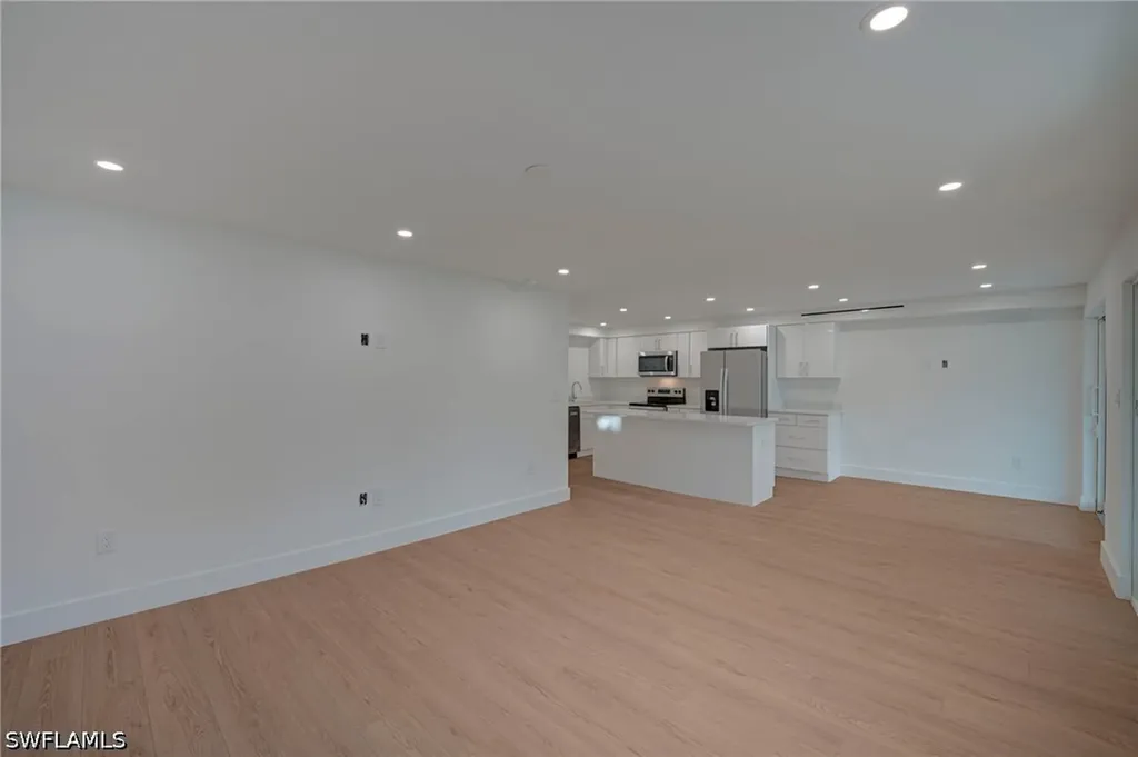 1379 Chesapeake Avenue Naples FL 34102
