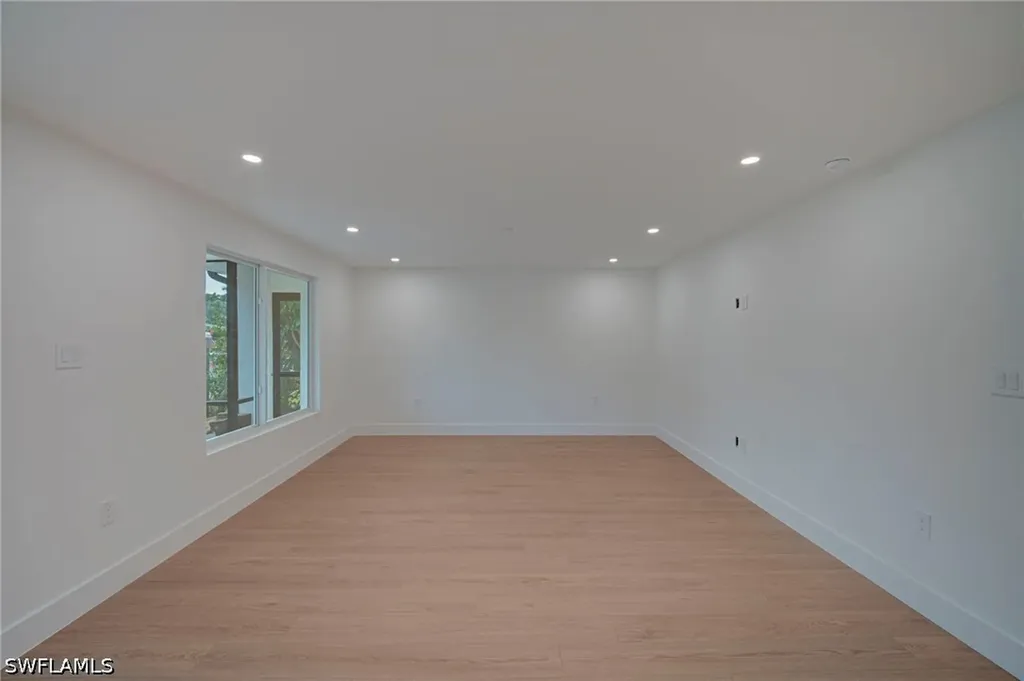 1379 Chesapeake Avenue Naples FL 34102