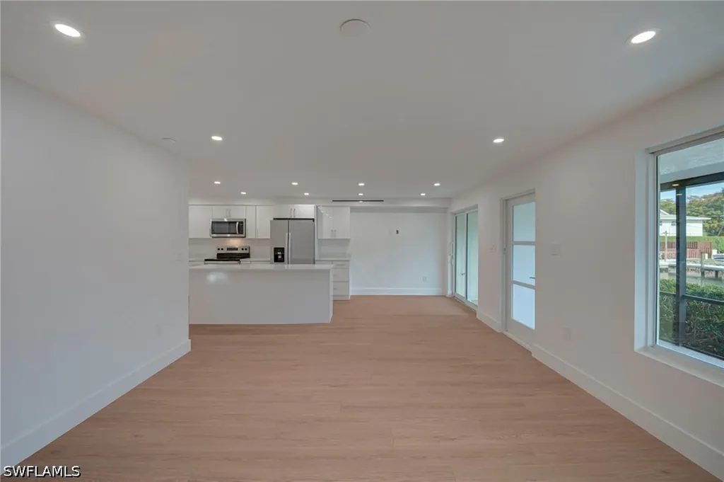 1379 Chesapeake Avenue Naples FL 34102