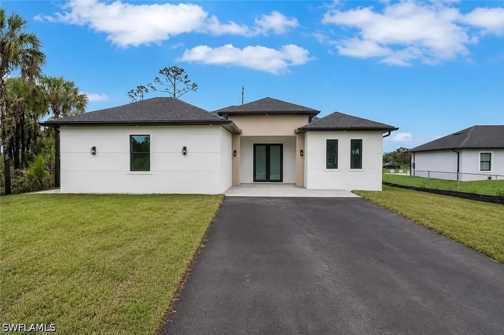 2685 38th Avenue SE Naples FL 34117