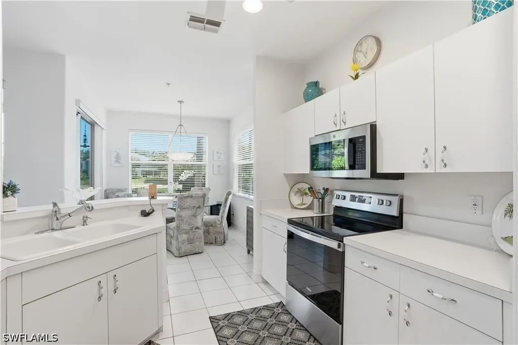 800 Carrick Bend Circle Naples FL 34110