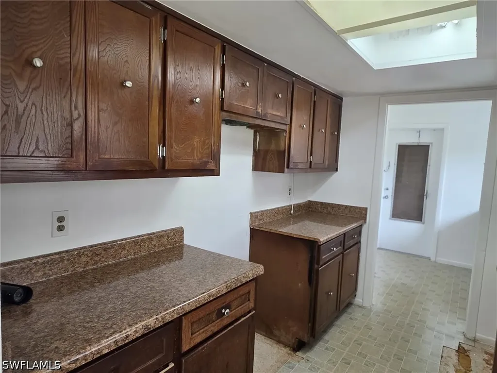 33 Broadway Circle Fort Myers FL 33901