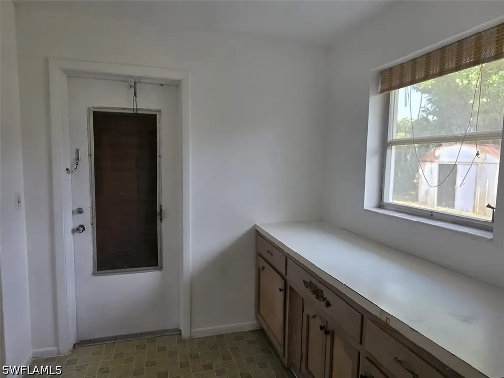 33 Broadway Circle Fort Myers FL 33901