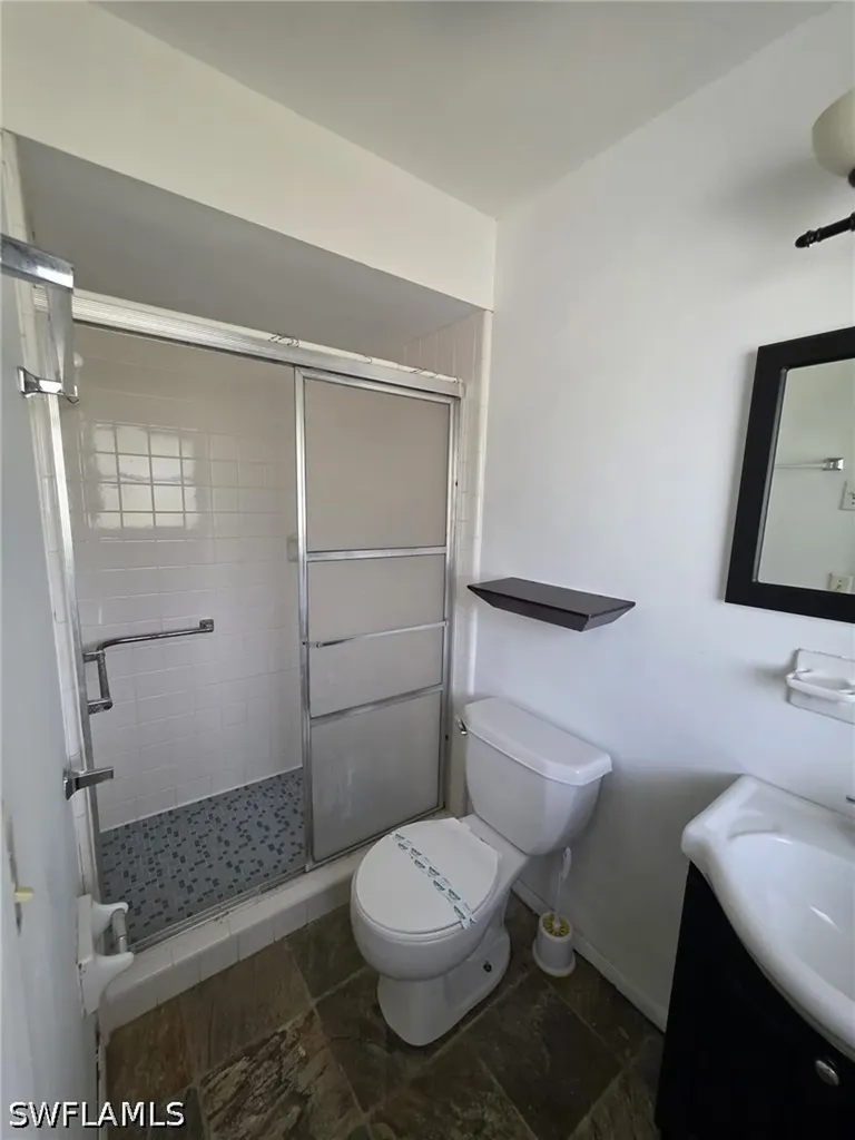 33 Broadway Circle Fort Myers FL 33901