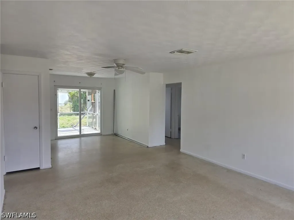 33 Broadway Circle Fort Myers FL 33901