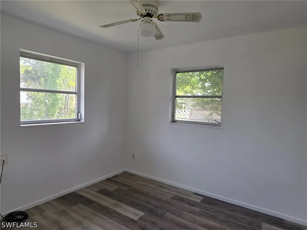 33 Broadway Circle Fort Myers FL 33901