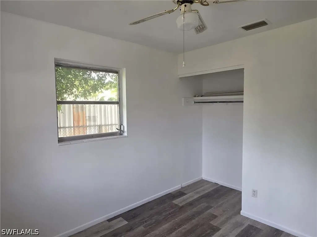 33 Broadway Circle Fort Myers FL 33901