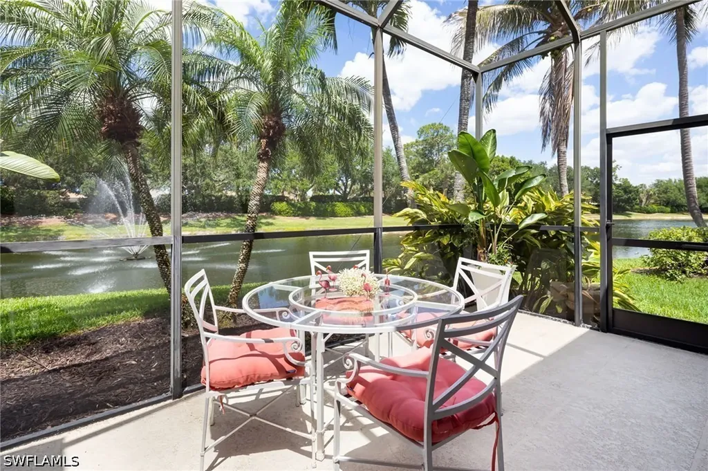 9239 Troon Lakes Drive Naples FL 34109