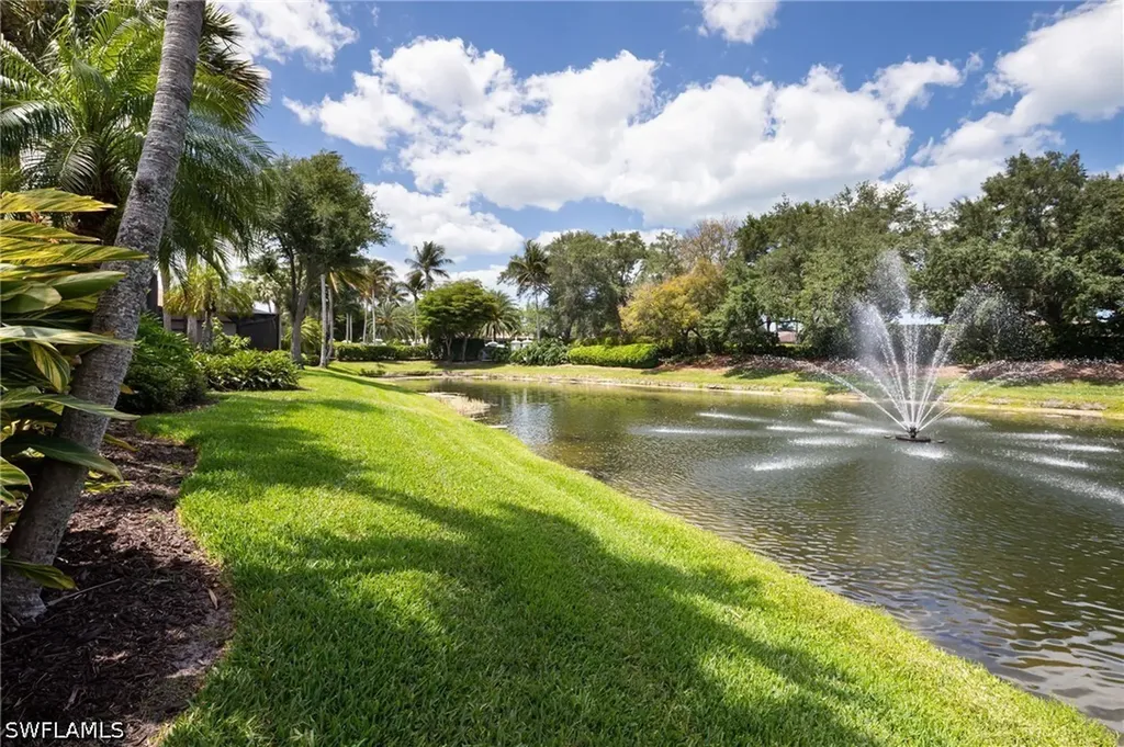9239 Troon Lakes Drive Naples FL 34109