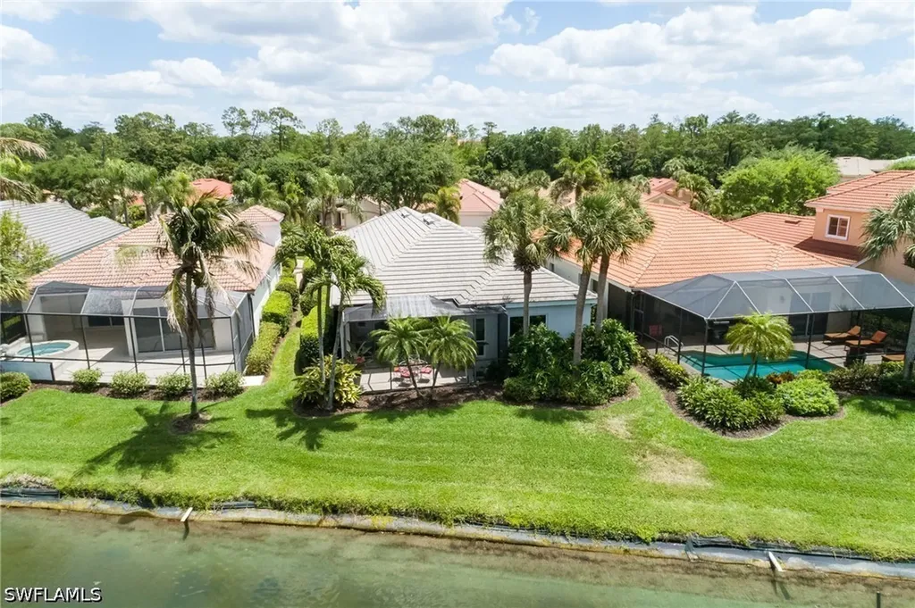 9239 Troon Lakes Drive Naples FL 34109