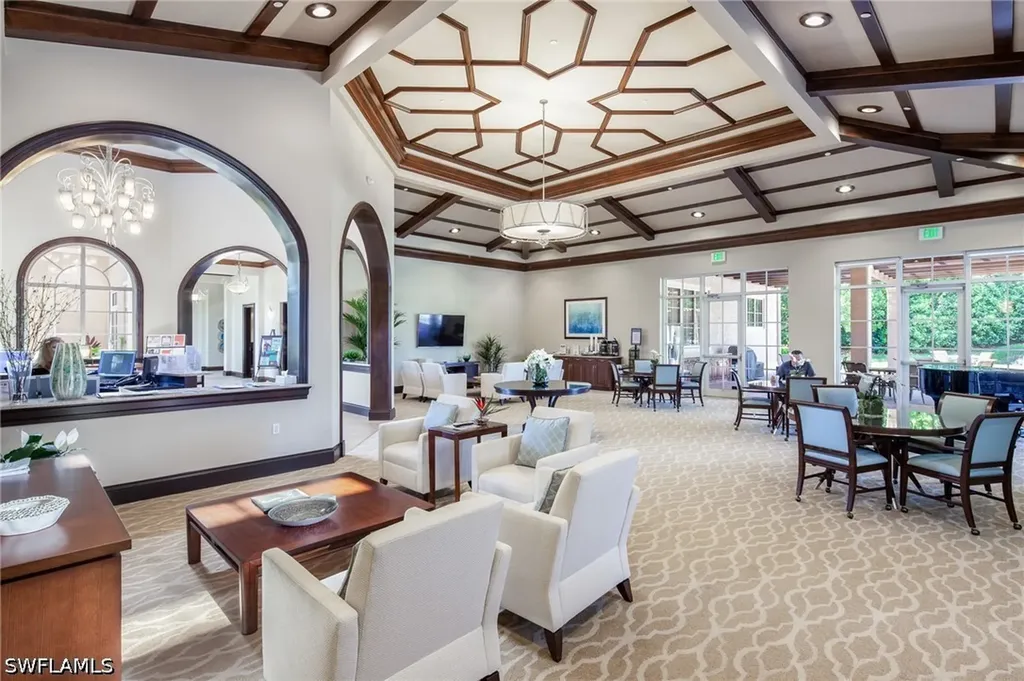 9239 Troon Lakes Drive Naples FL 34109
