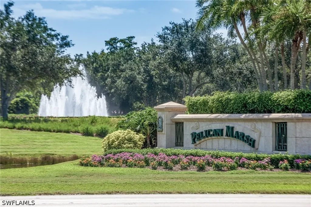 9239 Troon Lakes Drive Naples FL 34109